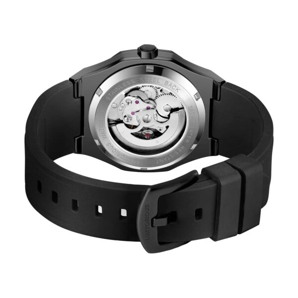 Black_back Saturn - Zwart