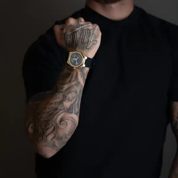 model-gold Saturn - Goud